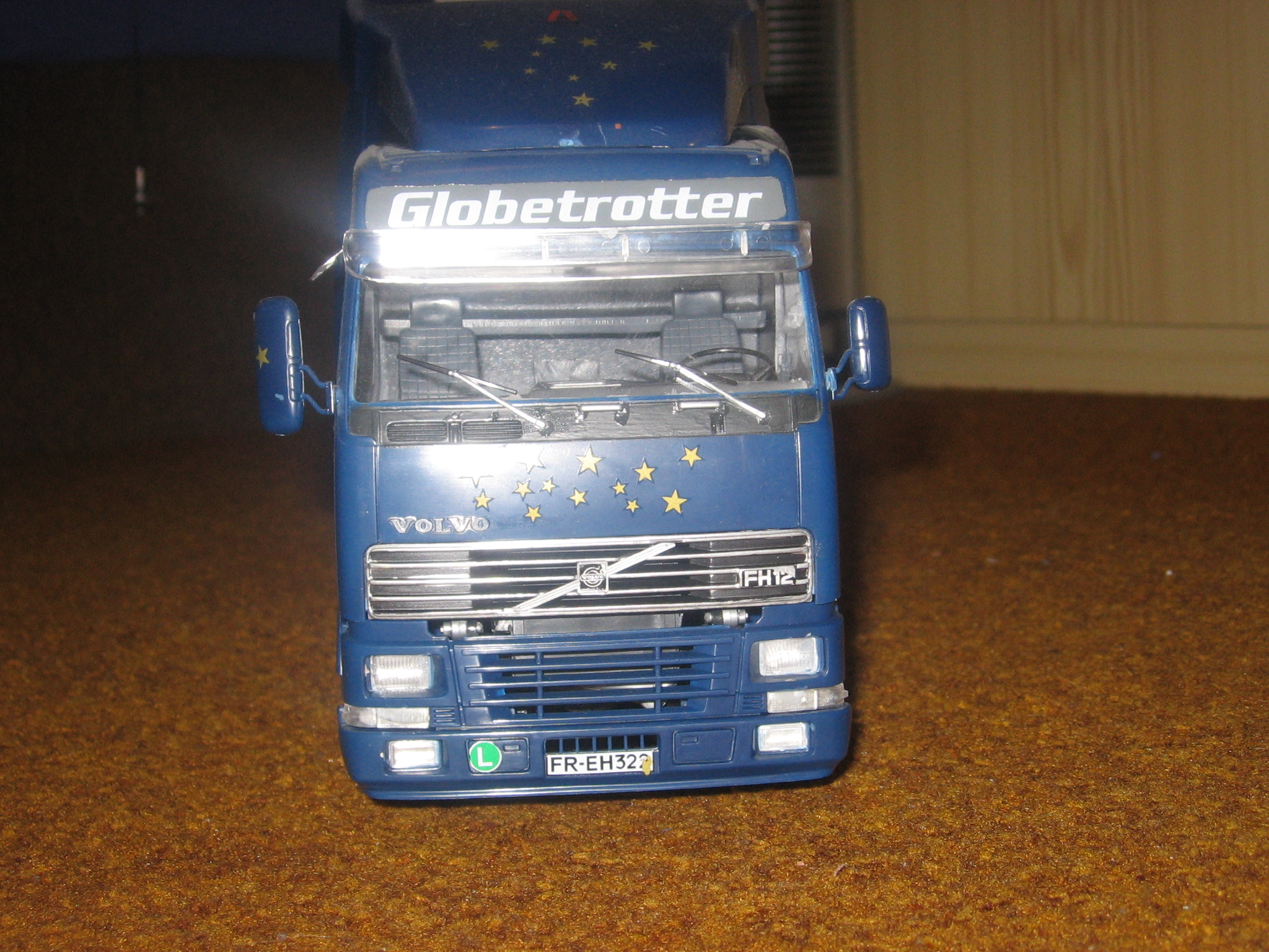 volvo 001.jpg