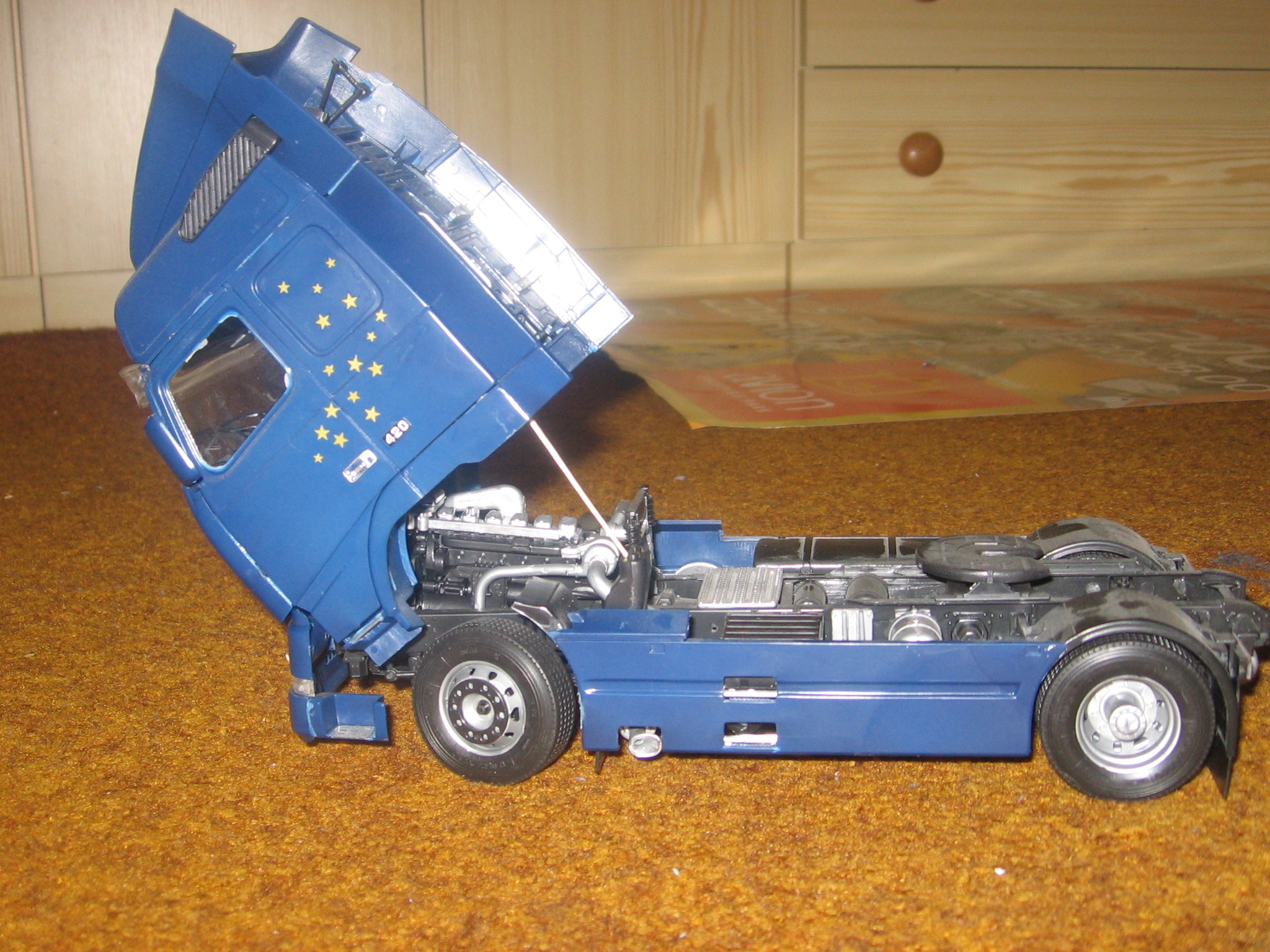 volvo 010.jpg